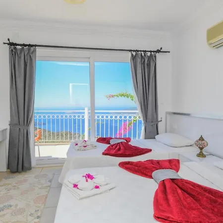 Vila With Sea View In The Heart Of Nature, Antalya - Awz 136